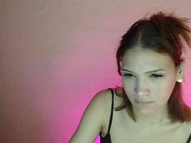AmbarAnthonellaMarquez webcam