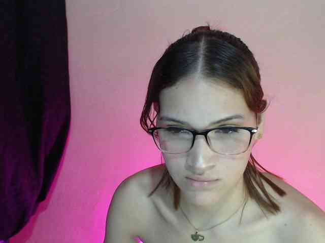 AmbarAnthonellaMarquez webcam