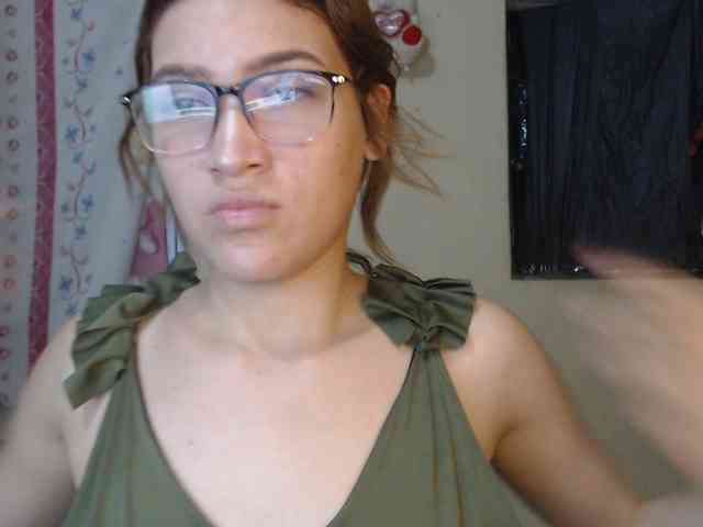 AnthonellaMarquez webcam