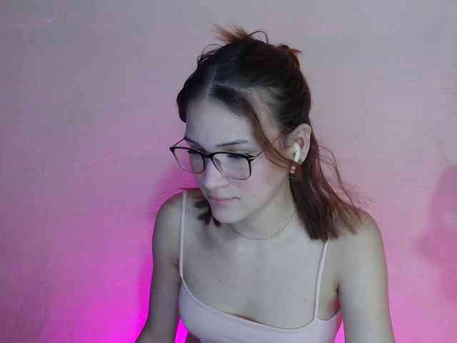 AmbarAnthonellaMarquez webcam