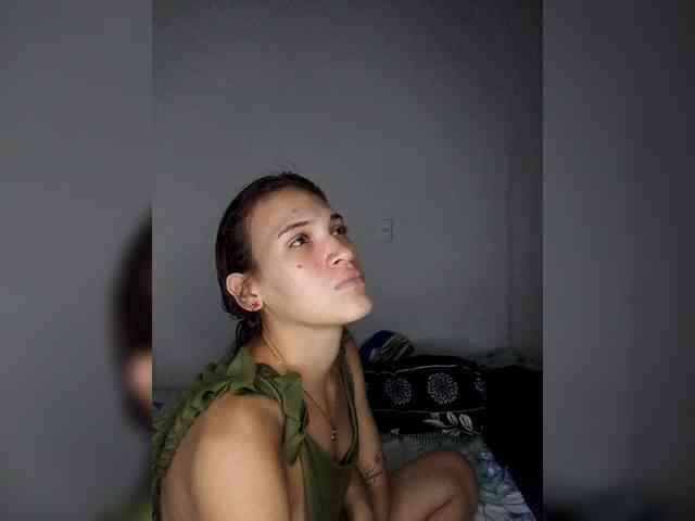 AmbarAnthonellaMarquez webcam