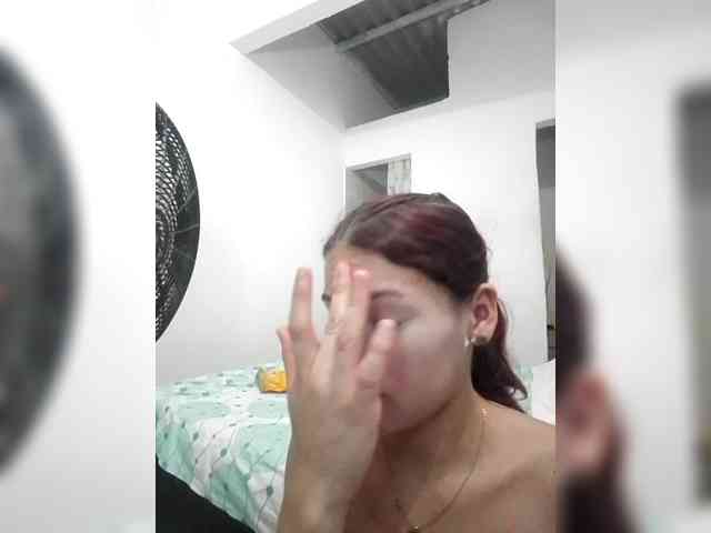 AmbarAnthonellaMarquez webcam