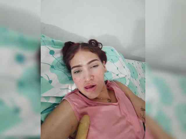 AmbarAnthonellaMarquez webcam