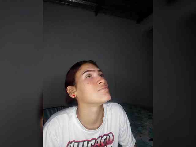 AmbarAnthonellaMarquez webcam