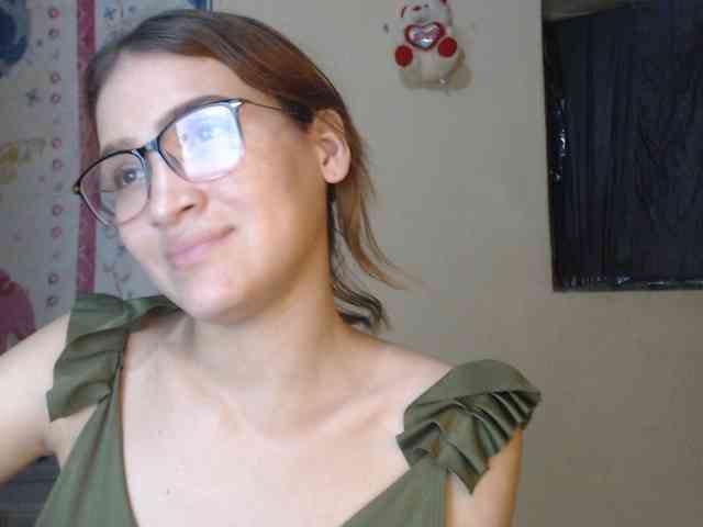 AnthonellaMarquez webcam