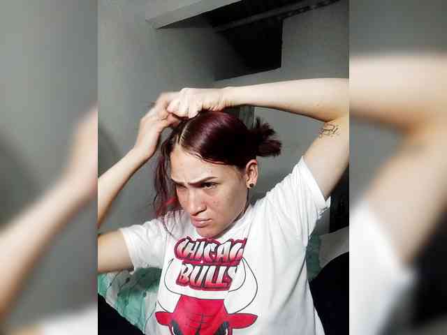 AmbarAnthonellaMarquez webcam