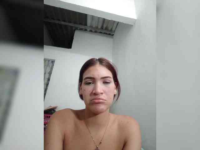 AmbarAnthonellaMarquez webcam