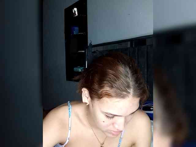 AmbarAnthonellaMarquez webcam