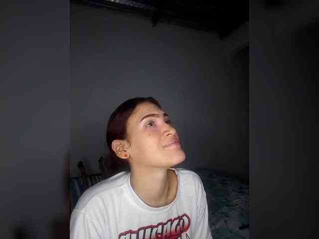 AmbarAnthonellaMarquez webcam