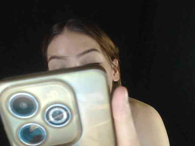AmbarAnthonellaMarquez webcam
