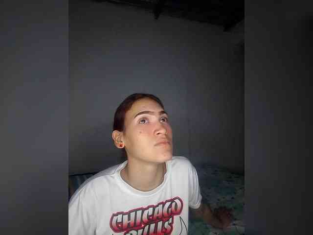 AmbarAnthonellaMarquez webcam