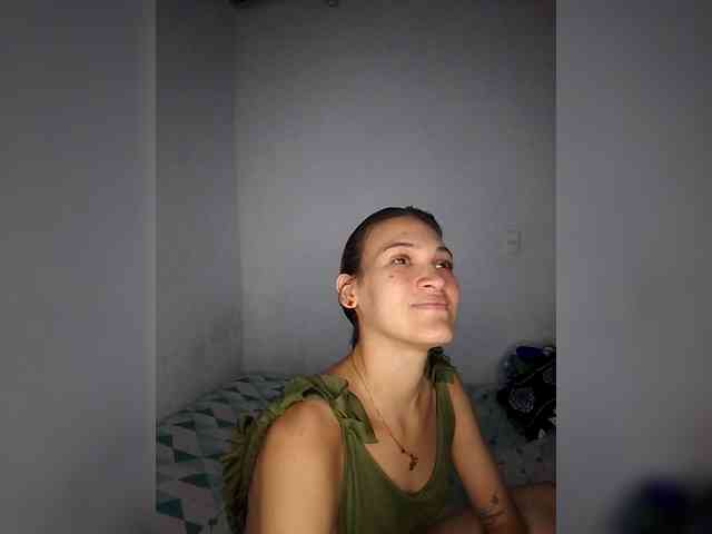 AmbarAnthonellaMarquez webcam