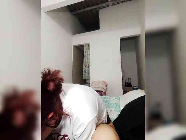 AmbarAnthonellaMarquez webcam