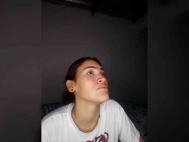 AmbarAnthonellaMarquez webcam