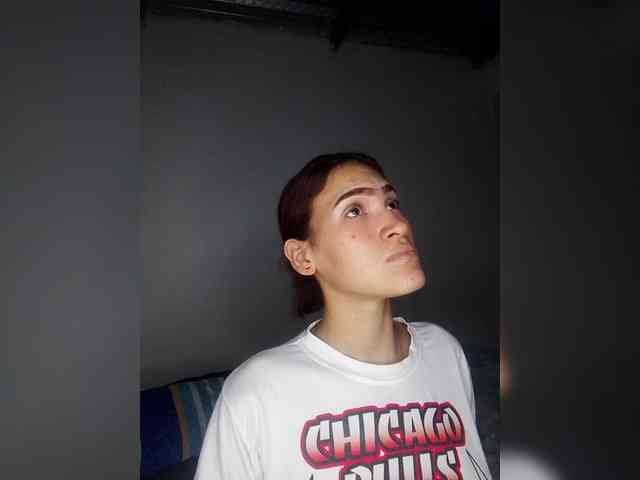 AmbarAnthonellaMarquez webcam