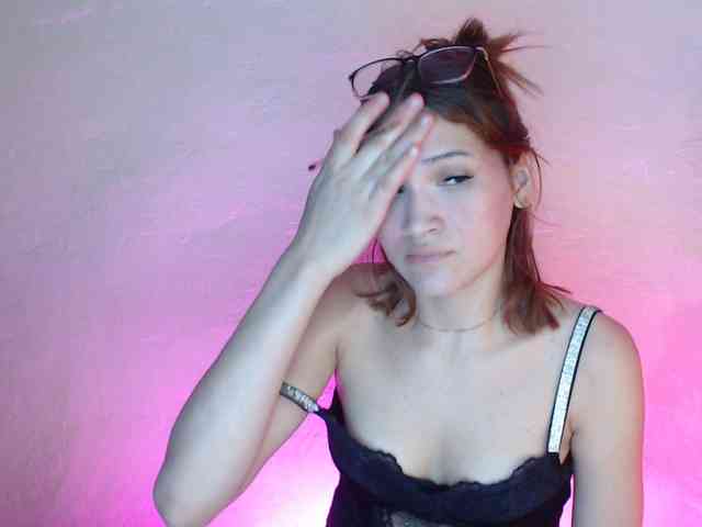 AmbarAnthonellaMarquez webcam