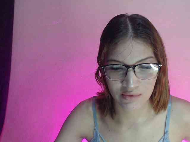 AmbarAnthonellaMarquez webcam