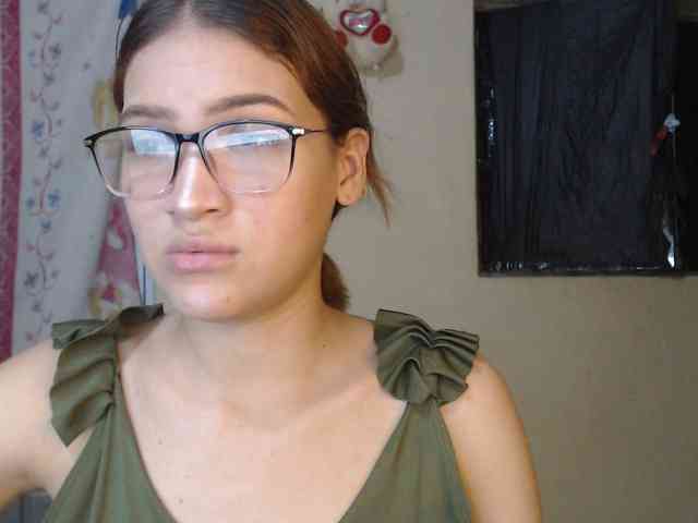 AnthonellaMarquez webcam