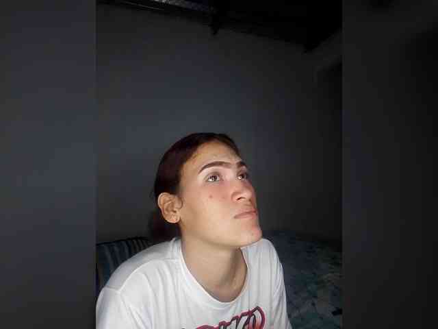 AmbarAnthonellaMarquez webcam