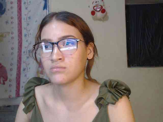 AnthonellaMarquez webcam