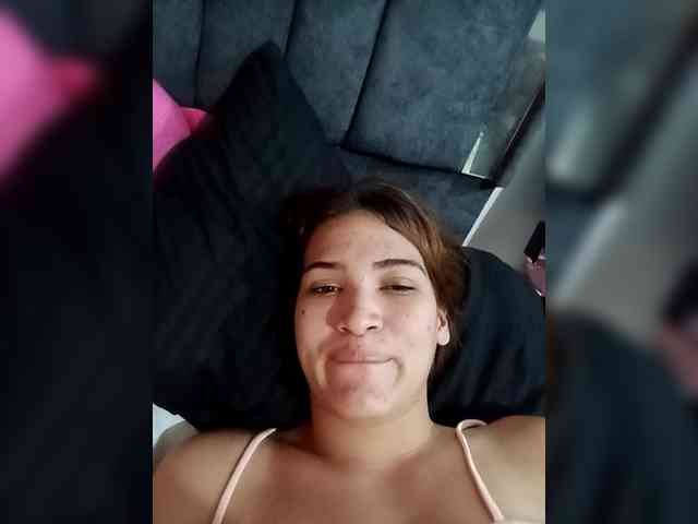 AmbarAnthonellaMarquez webcam