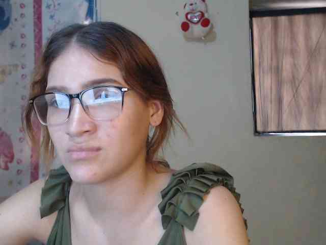 AnthonellaMarquez webcam