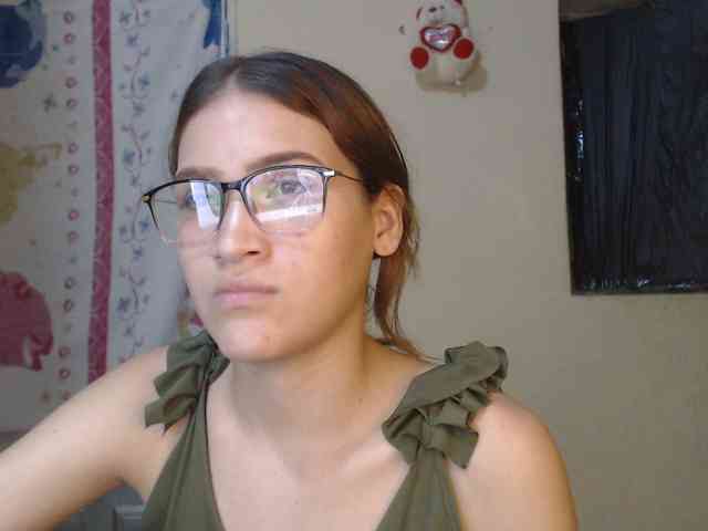 AnthonellaMarquez webcam