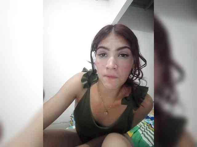 AmbarAnthonellaMarquez webcam