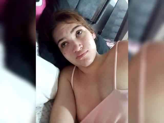 AmbarAnthonellaMarquez webcam