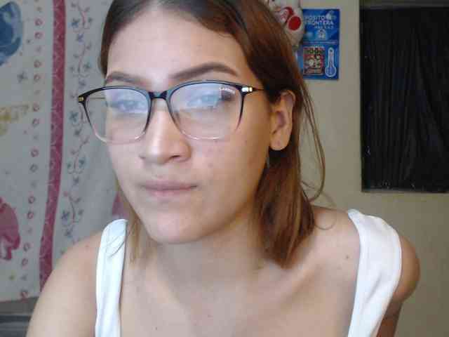 AnthonellaMarquez webcam