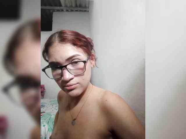 AmbarAnthonellaMarquez webcam