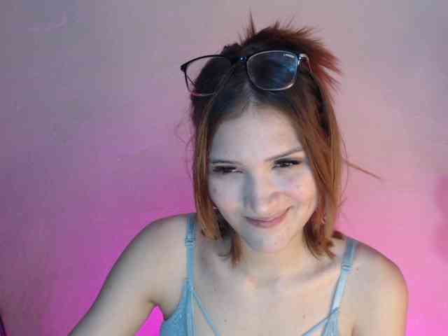 AmbarAnthonellaMarquez webcam