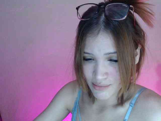 AmbarAnthonellaMarquez webcam