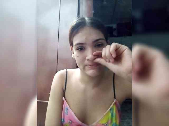 AmbarAnthonellaMarquez webcam