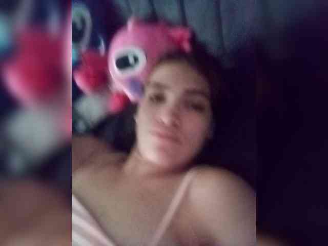 AmbarAnthonellaMarquez webcam