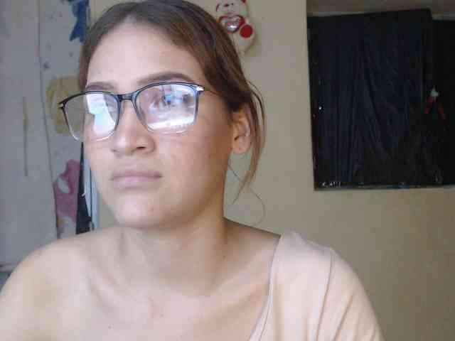 AnthonellaMarquez webcam