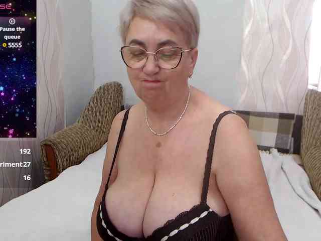 LedyMargaret webcam