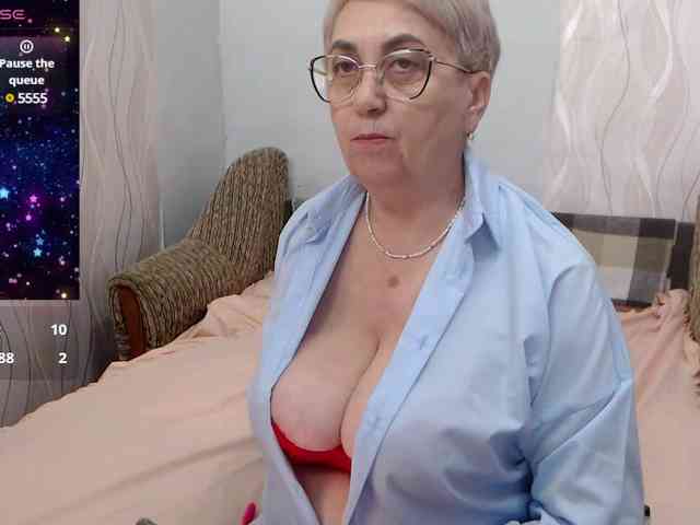 LedyMargaret webcam