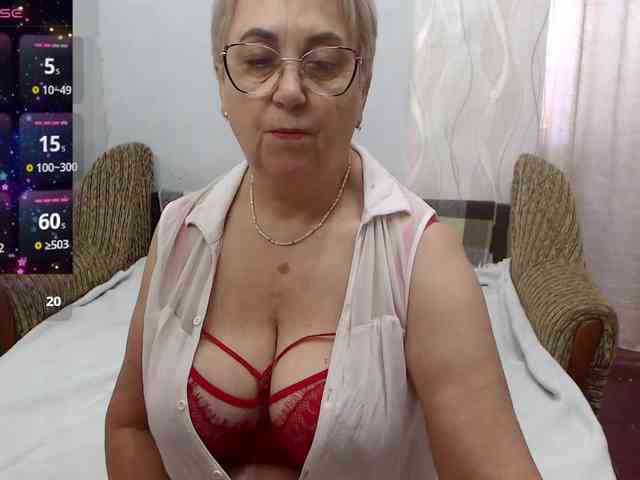 LedyMargaret webcam