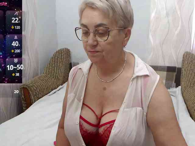LedyMargaret webcam