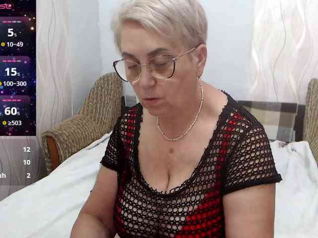 LedyMargaret webcam