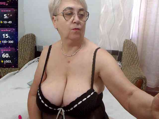 LedyMargaret webcam