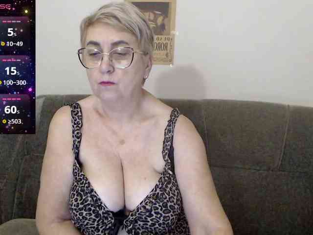 LedyMargaret webcam