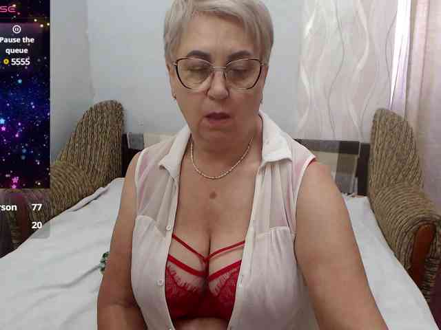 LedyMargaret webcam