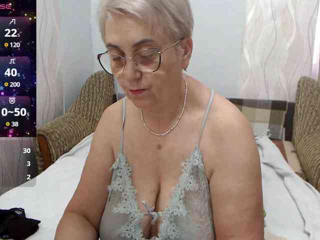 LedyMargaret webcam