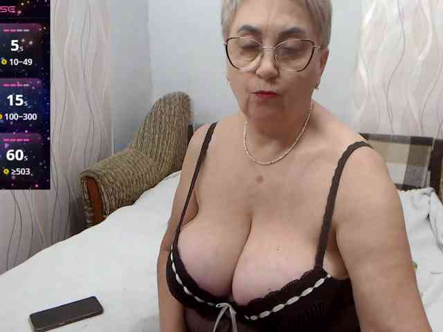 LedyMargaret webcam