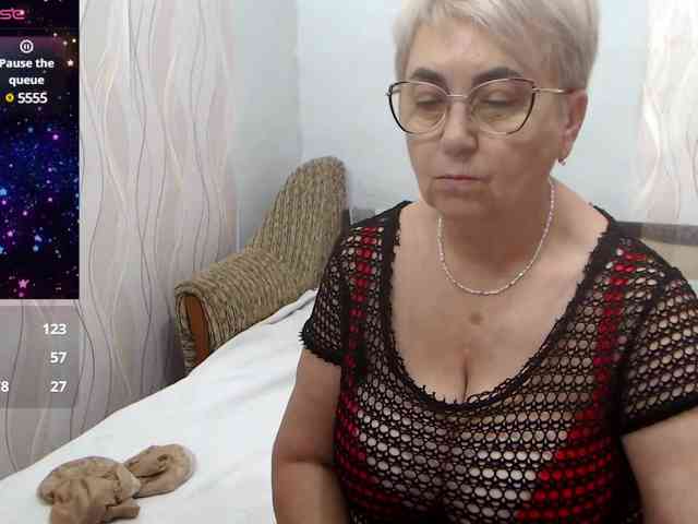 LedyMargaret webcam