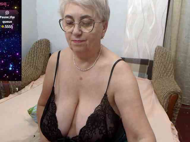 LedyMargaret webcam