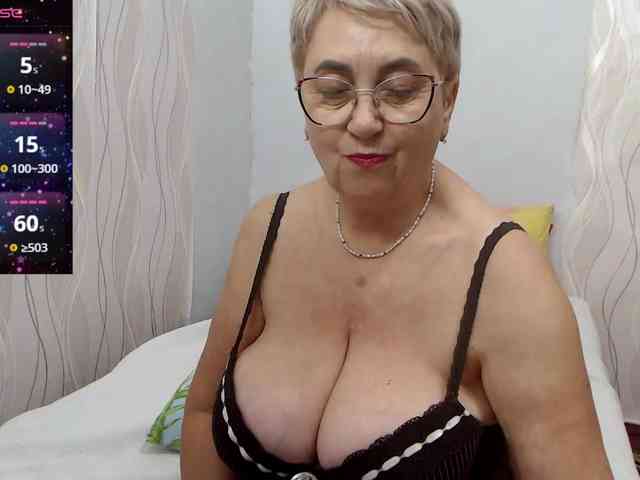 LedyMargaret webcam