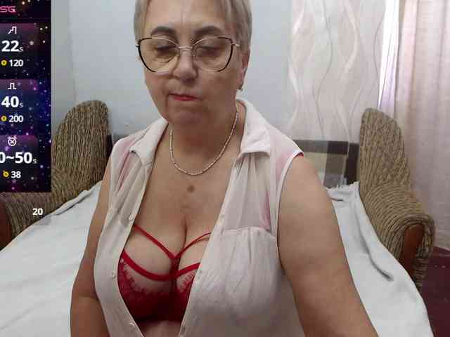 LedyMargaret webcam